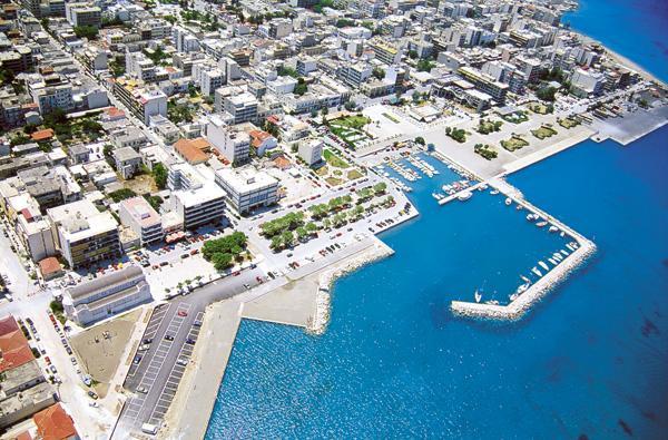 Hotel Korinthos Екстериор снимка